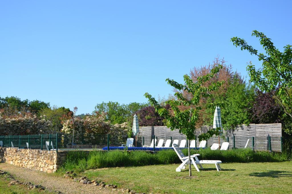 Вілла Le Bonheur Dans Notre Pre Sainte-Mondane Номер фото